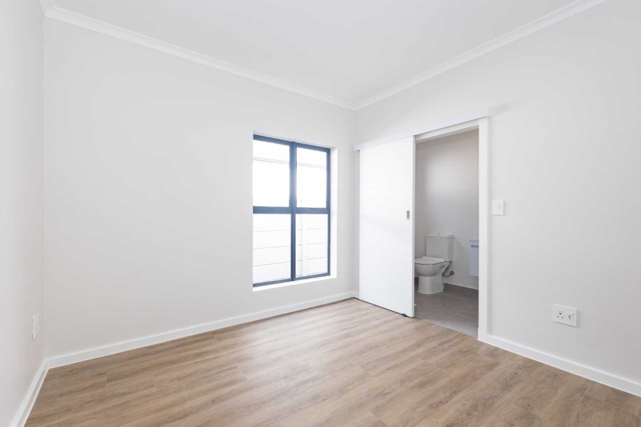 To Let 3 Bedroom Property for Rent in Jacarandas Western Cape
